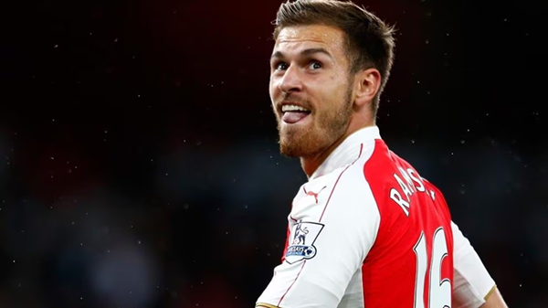 Aaron Ramsey: Chuyến hành trình từ chối Sir Alex Ferguson đến đỉnh cao Arsenal