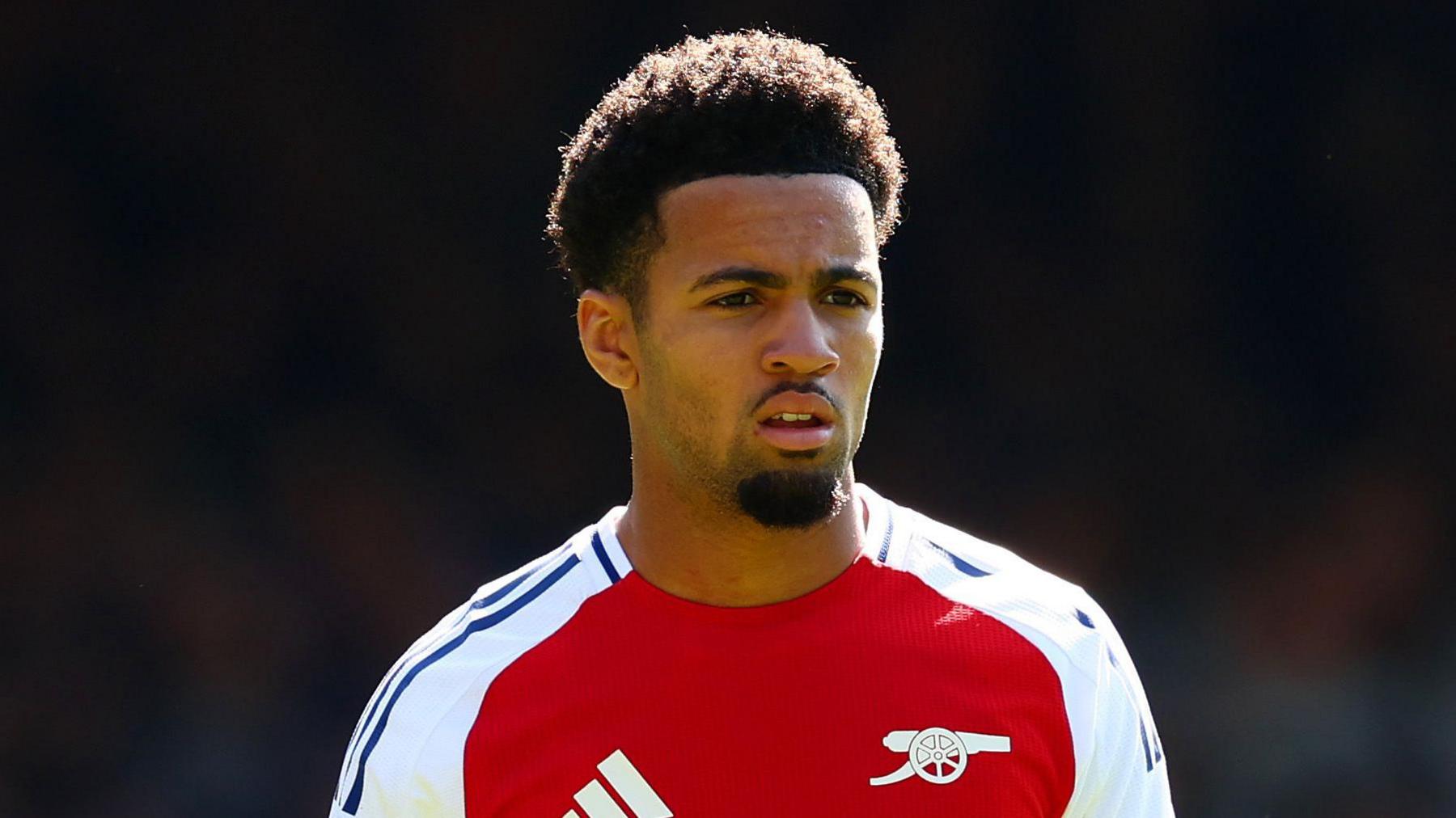 Tương lai bất định của thần đồng Ethan Nwaneri tại Arsenal: Thử thách lớn cho HLV Arteta