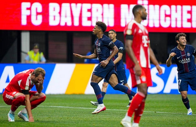 PSG kịch thắng Bayern Munich: Thiên tài Doue tỏa sáng, VAR từ chối penalty gây tranh cãi